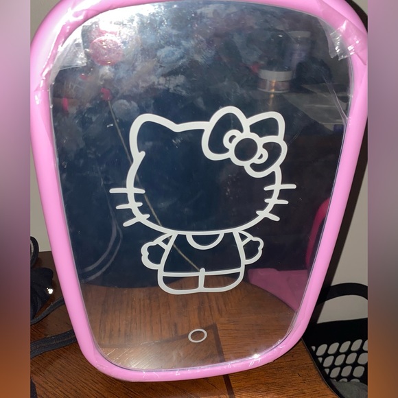 COPY - Hello Kitty Cosmetics Fridge - Picture 9 of 9